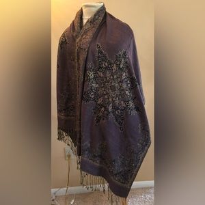 Mauve, black and gold shawl.